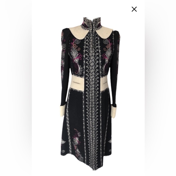 Emilio Pucci Black Virgin Wool Vintage Coat - Picture 1 of 9